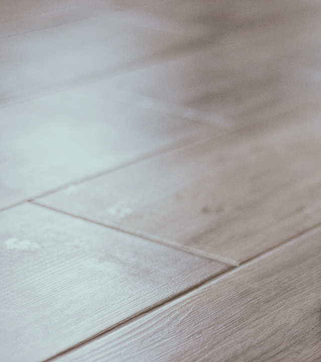 �ٴ� ���� û��